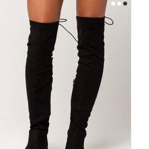 Like NEW- Black over the knee boots